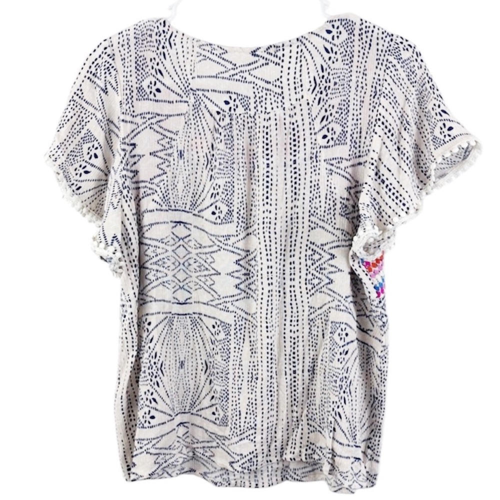 THML Embroidered Flutter Sleeve Top - Picture 6 of 8